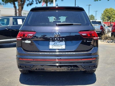 2024 Volkswagen Tiguan SE R-Line Black