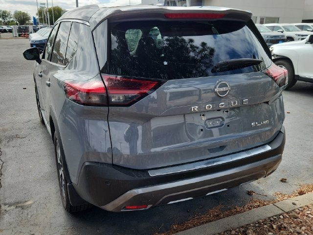 2023 Nissan Rogue Base