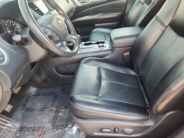2020 Nissan Pathfinder SL