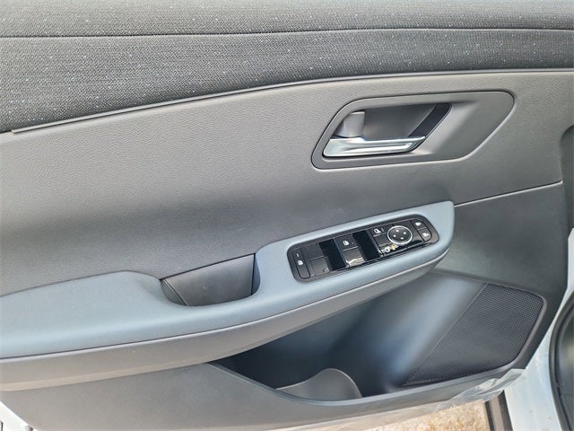 2026 Nissan LEAF SV+