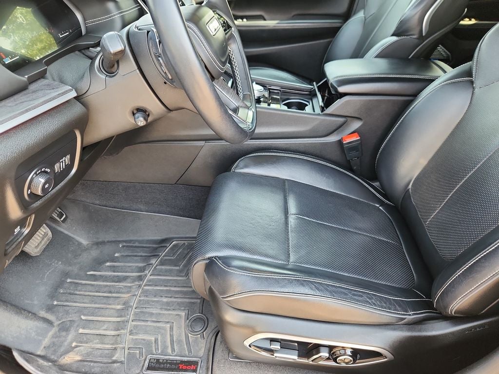 2022 Jeep Grand Cherokee Overland 4x4
