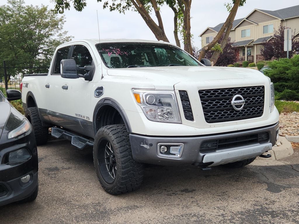 2018 Nissan TITAN XD PRO-4X Diesel