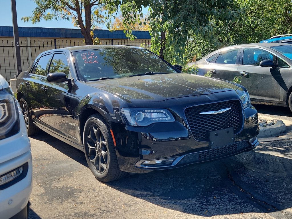 2019 Chrysler 300 S