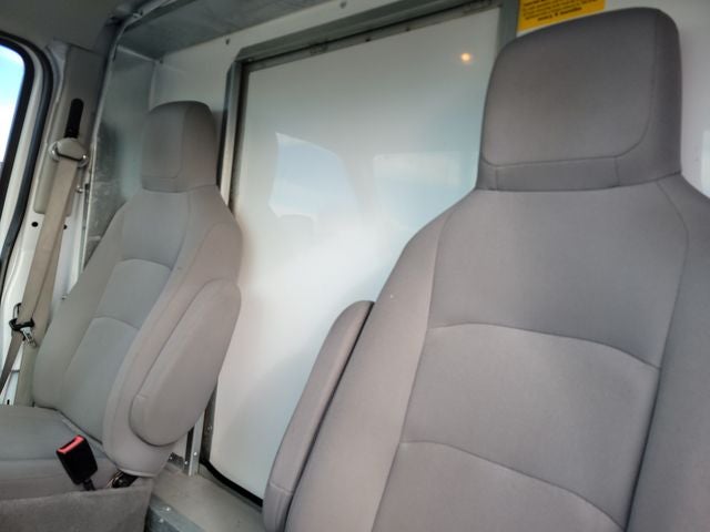 2022 Ford E-450SD Base