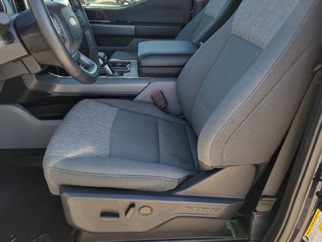 2023 Ford F-150 Lightning XLT