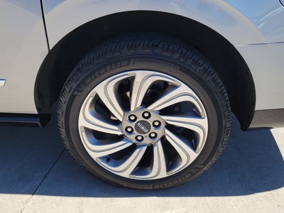 2023 Lincoln Navigator L Reserve