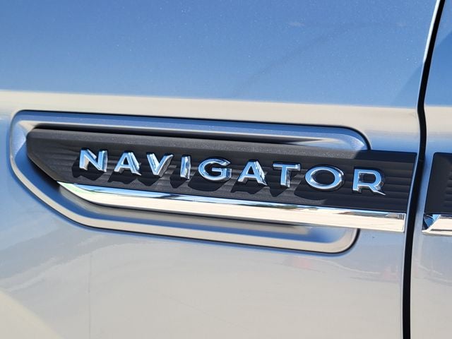 2023 Lincoln Navigator L Reserve