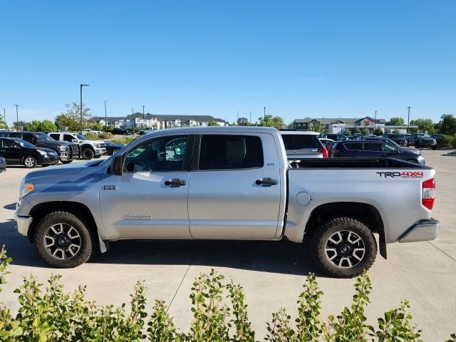2016 Toyota Tundra SR5