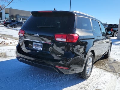2016 Kia Sedona LX