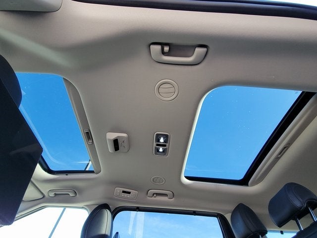 2025 Kia Carnival Hybrid SX