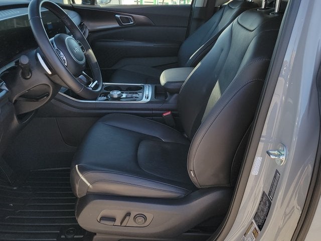 2025 Kia Carnival Hybrid SX