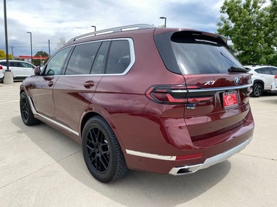 2025 BMW X7 xDrive40i