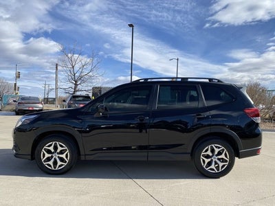 2023 Subaru Forester Premium