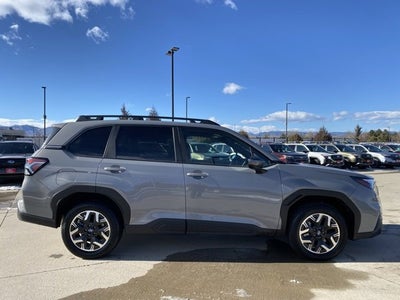 2025 Subaru Forester Premium