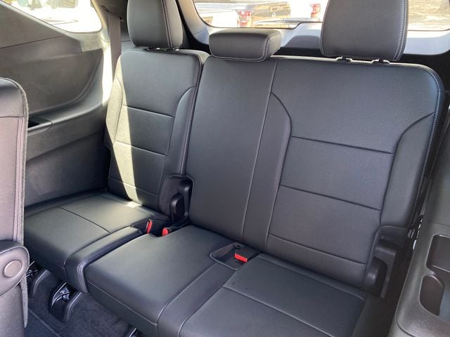 2025 Chevrolet Traverse LT 2LT