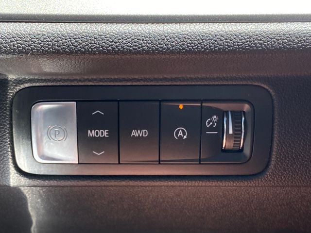 2025 Chevrolet Traverse LT 2LT