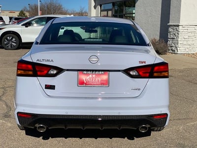 2025 Nissan Altima 2.5 SR