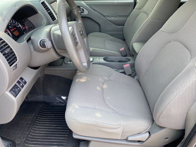 2021 Nissan Frontier SV