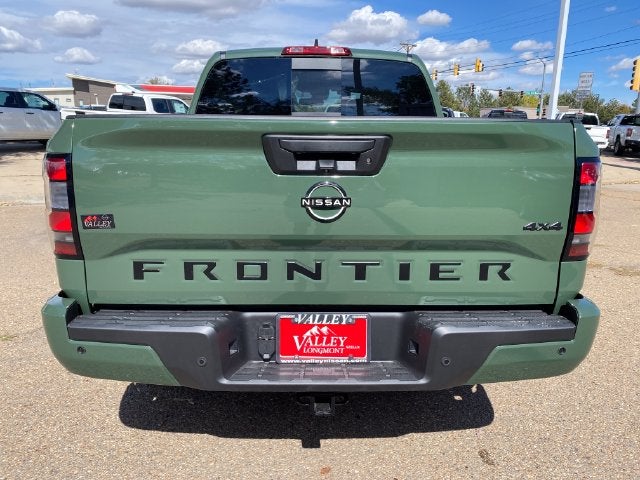 2027 Nissan Frontier SV