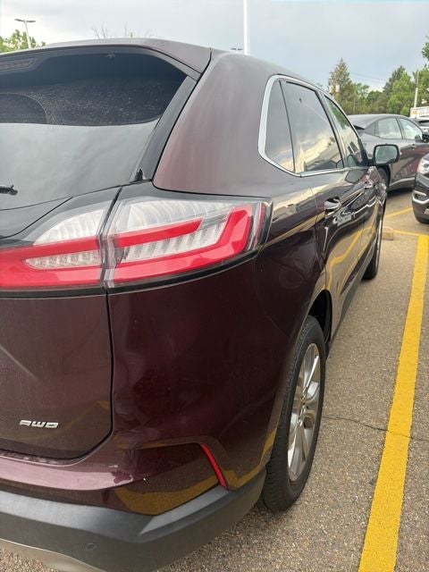 2023 Ford Edge Titanium