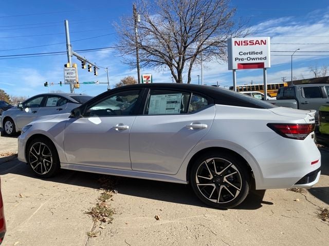 2025 Nissan Sentra SR