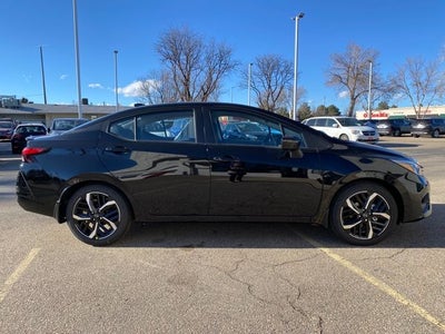 2025 Nissan Versa 1.6 SR