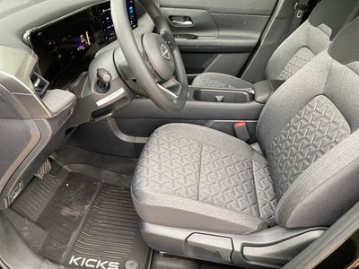 2026 Nissan Kicks SV