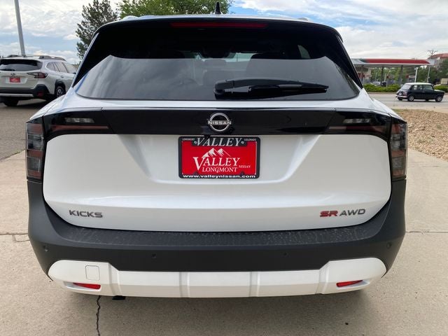 2026 Nissan Kicks SR