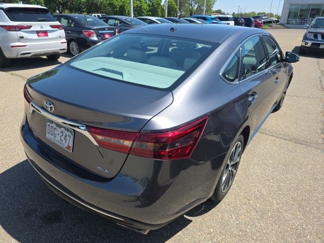 2016 Toyota Avalon XLE