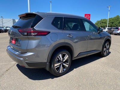2024 Nissan Rogue SL