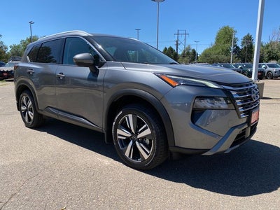 2024 Nissan Rogue SL
