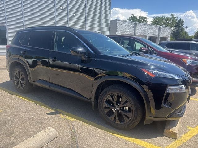 2023 Nissan Rogue SV AWD's photo