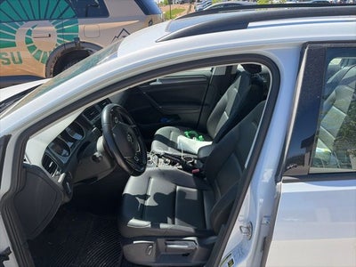 2019 Volkswagen Golf SportWagen SE