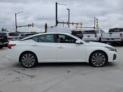 2023 Nissan Altima 2.5 SL