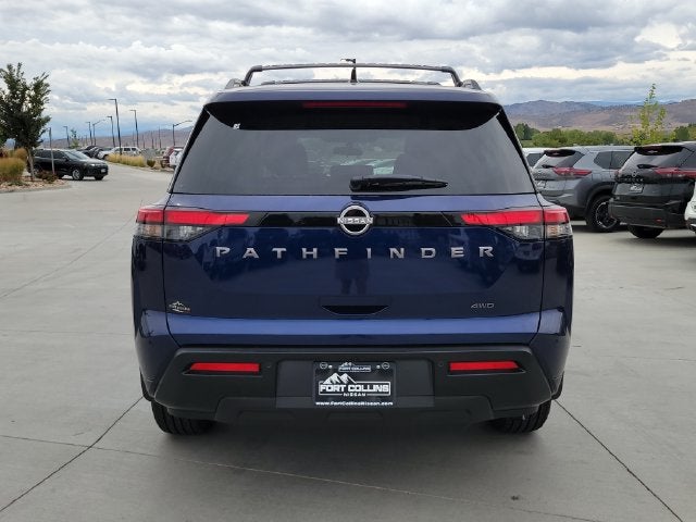 2026 Nissan Pathfinder SV