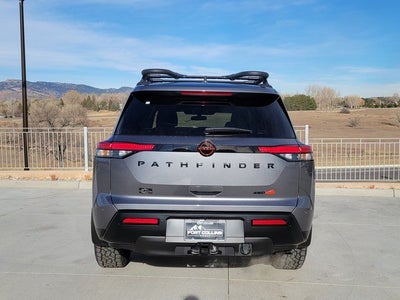 2026 Nissan Pathfinder SV