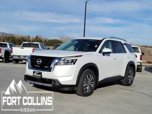 2025 Nissan Pathfinder SL