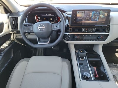 2026 Nissan Pathfinder SL