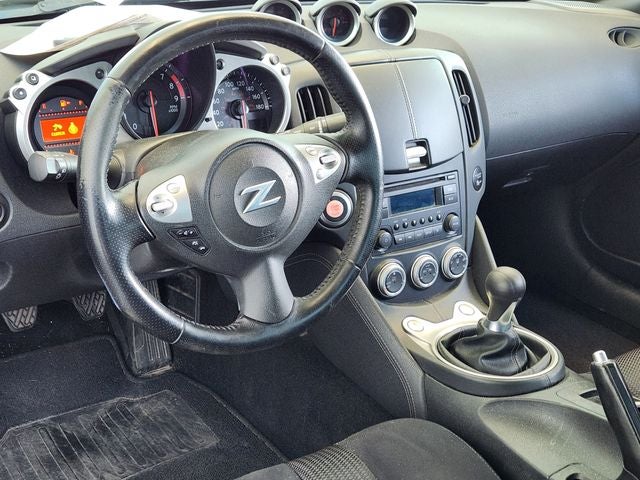 2017 Nissan 370Z Base