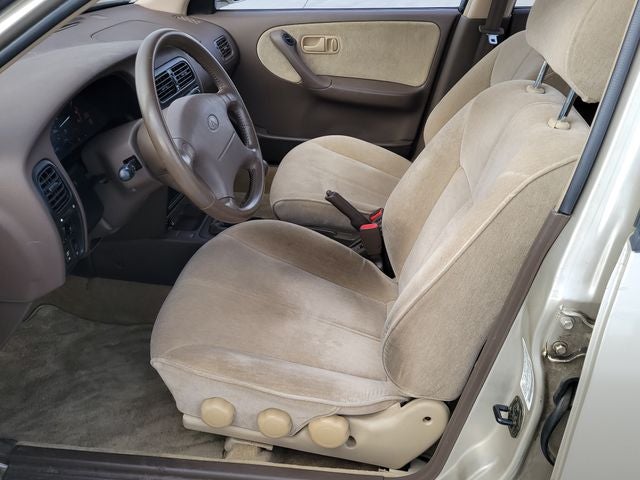 1993 INFINITI G20 Base