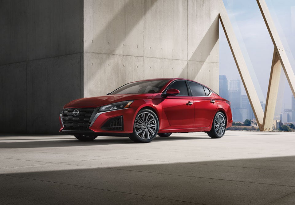 2025 Nissan Altima Valley Nissan in Longmont CO